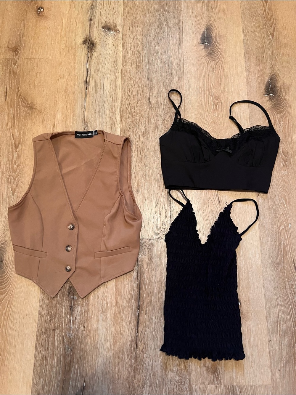 PrettyLittleThing Black Lace Trim Bralette Camisole Set size 0 xs